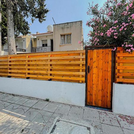 Ferienwohnung Dub House 2 Paphos Exterior foto