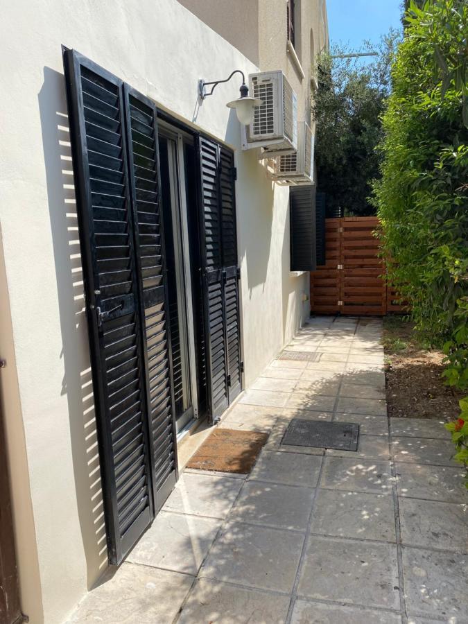 Ferienwohnung Dub House 2 Paphos Exterior foto
